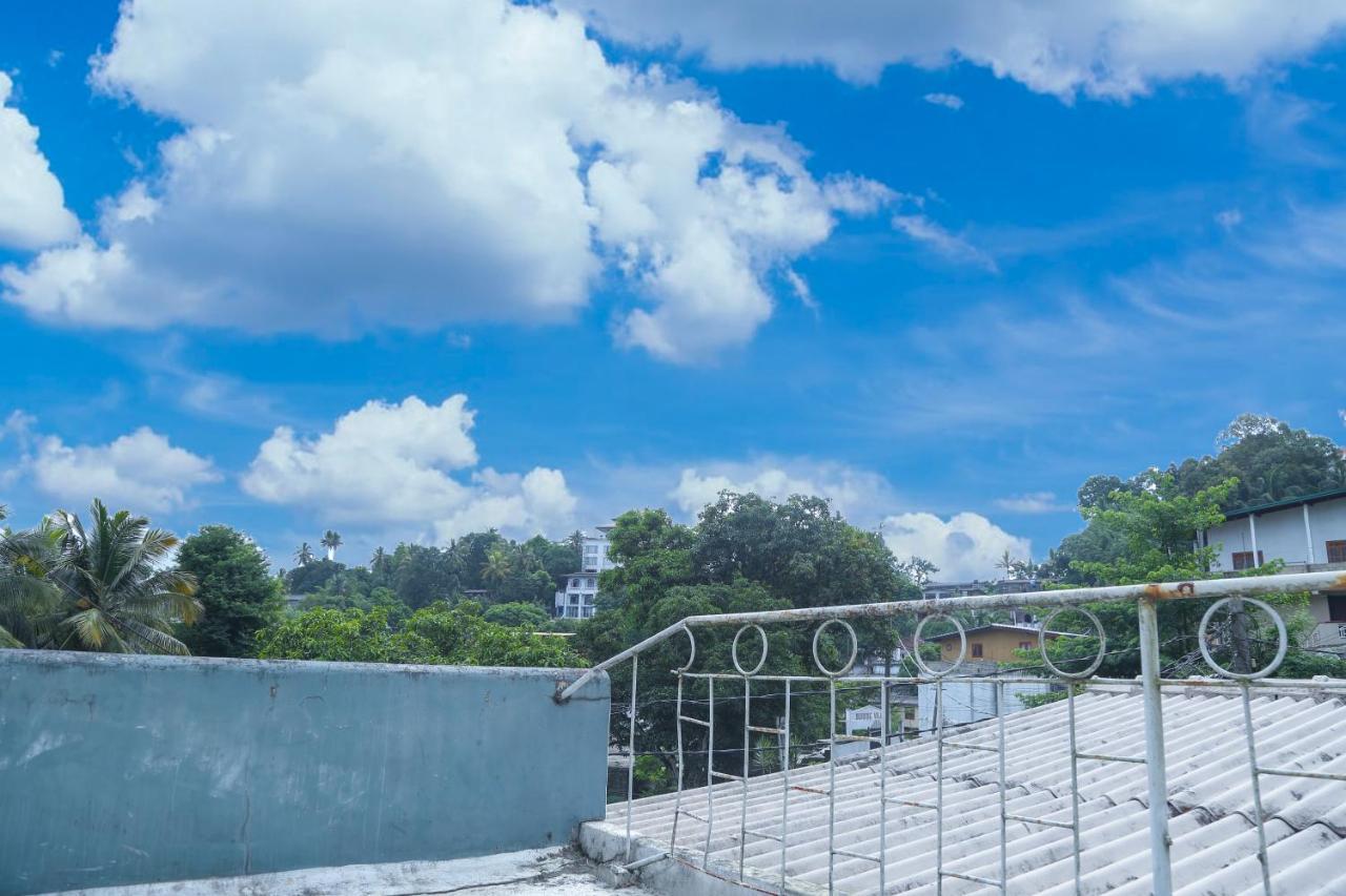 Apartament Sakura Hill Kandy Zewnętrze zdjęcie